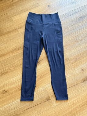 Fabletics Oasis PureLuxe High-Waisted  Navy Leggings 7/8 - Small